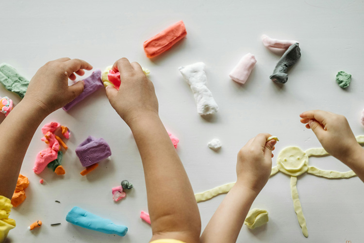 Receta para preparar plastilina con aceites esenciales