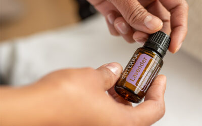 Milkshake de arándanos con el aceite esencial de lavanda